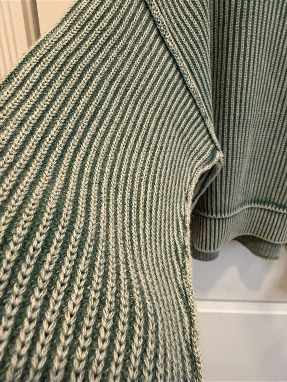ZENANA Ribbed Green Crewneck Women's Sweater S/M